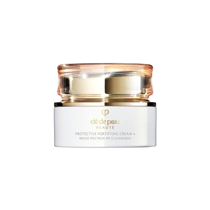 CLE DE PEAU PROTECTIVE FORTIFYING CREAM SPF22 50ML/ 1.8 OZ
